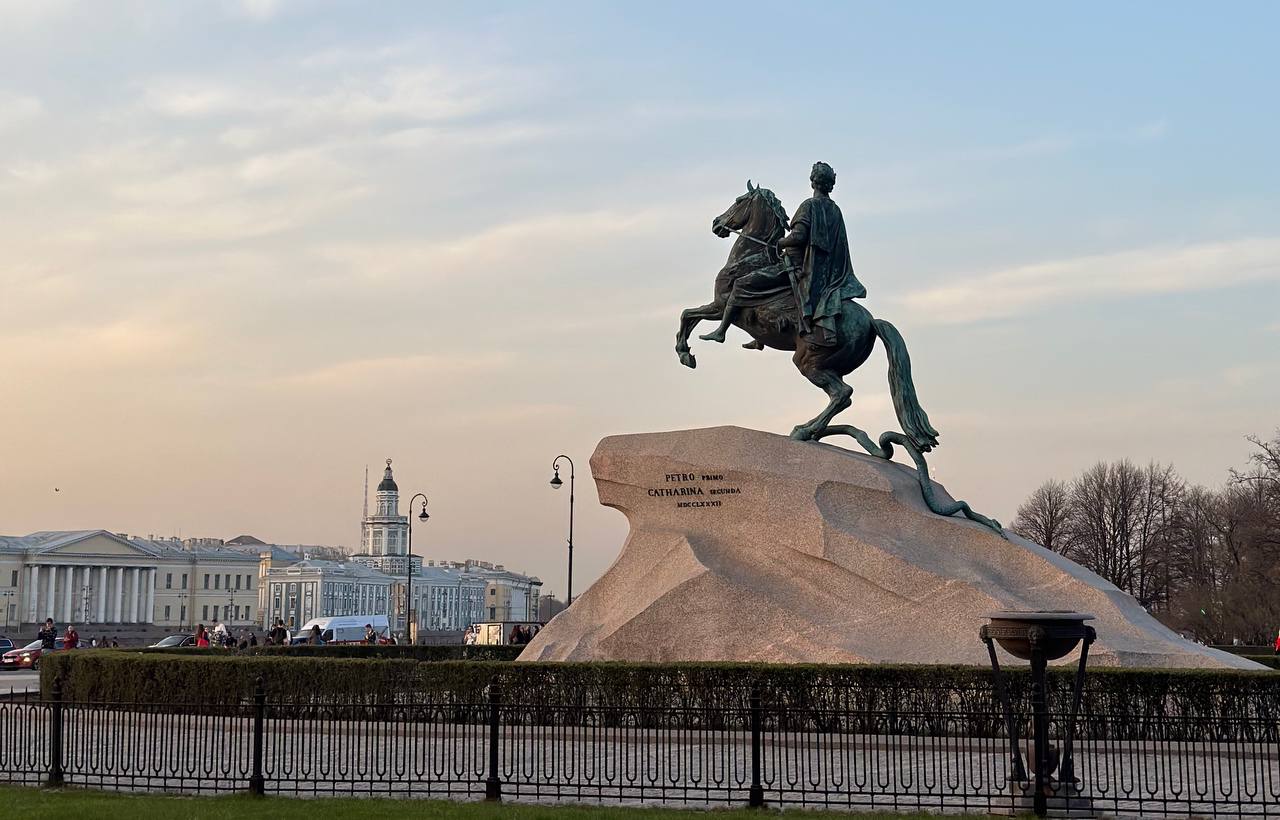 Солнце прогреет воздух в Петербурге до + 15 градусов 13 мая