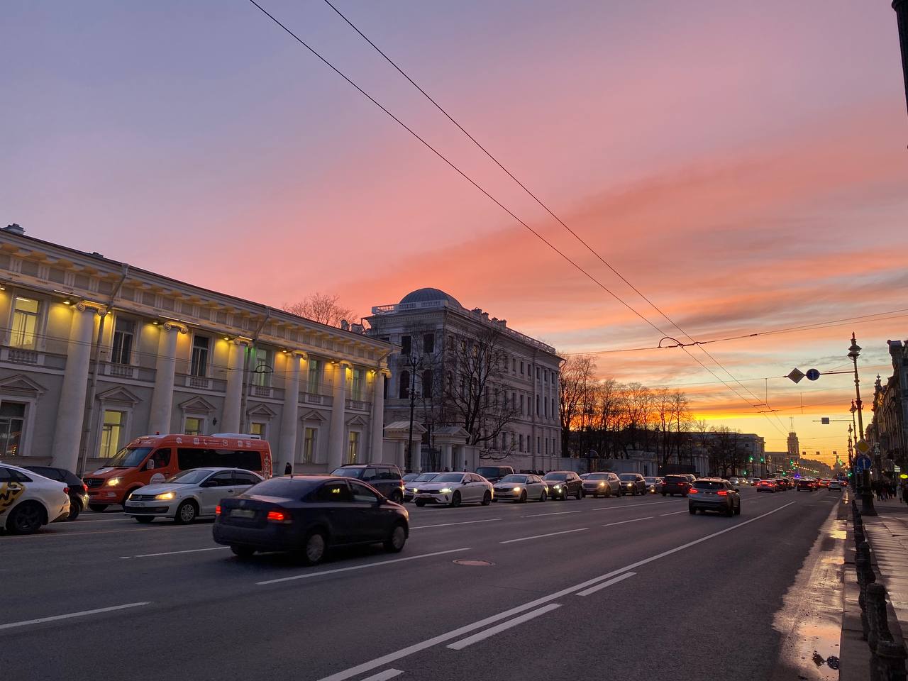Погода в Петербурге 7 августа обещает быть прохладной и с кратковременными дождями