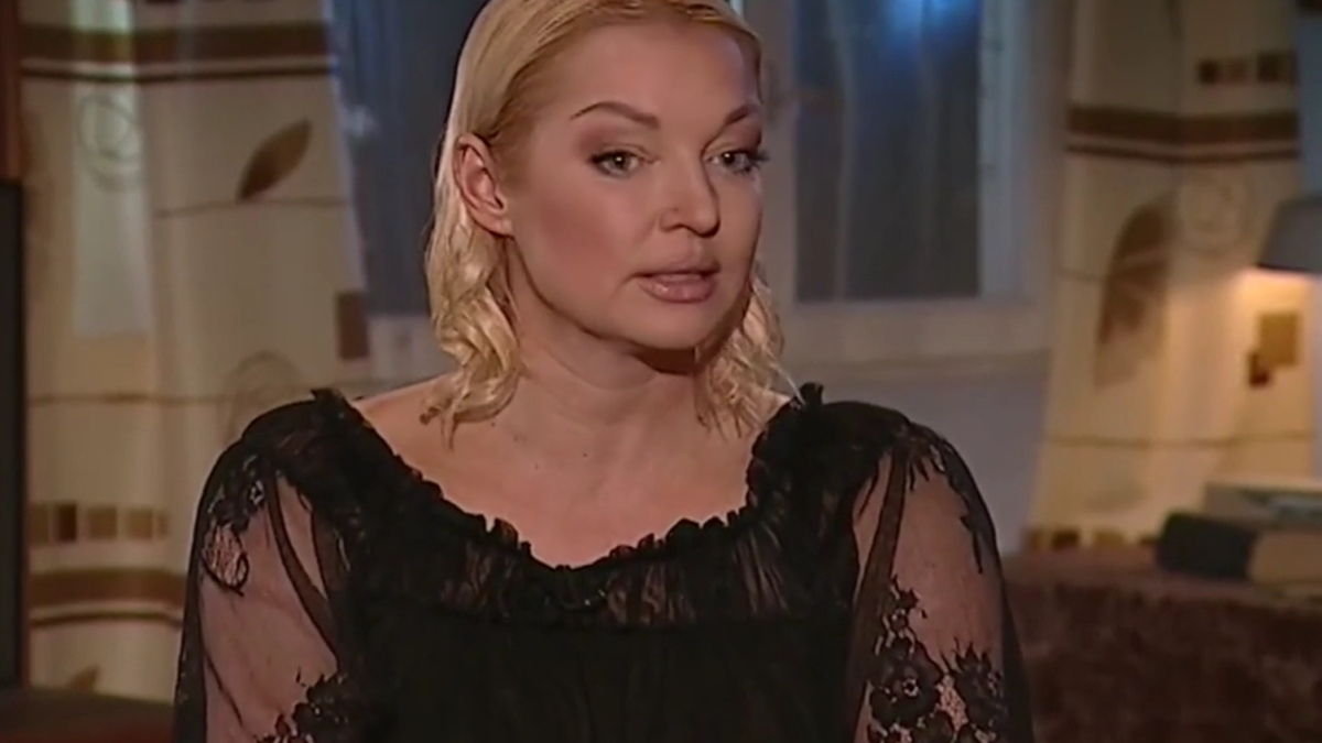 Волочкову за 1 млн рублей прооперировали в немецкой клинике для бомжей