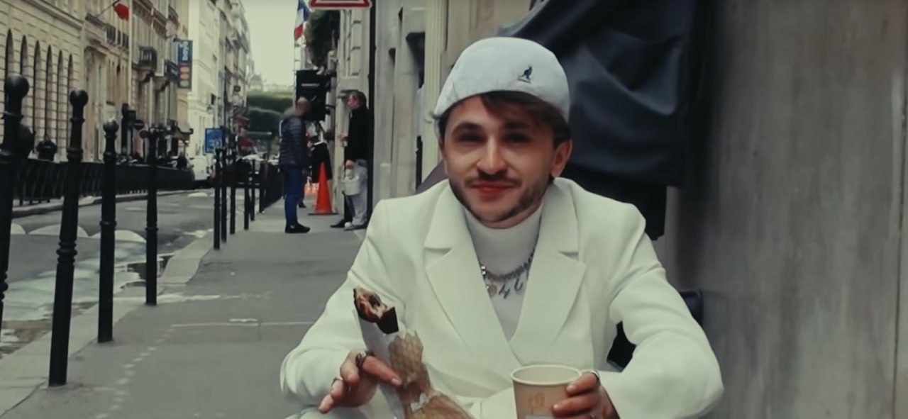 Сестру Эльдара Джарахова избили возле Московского вокзала в Петербурге