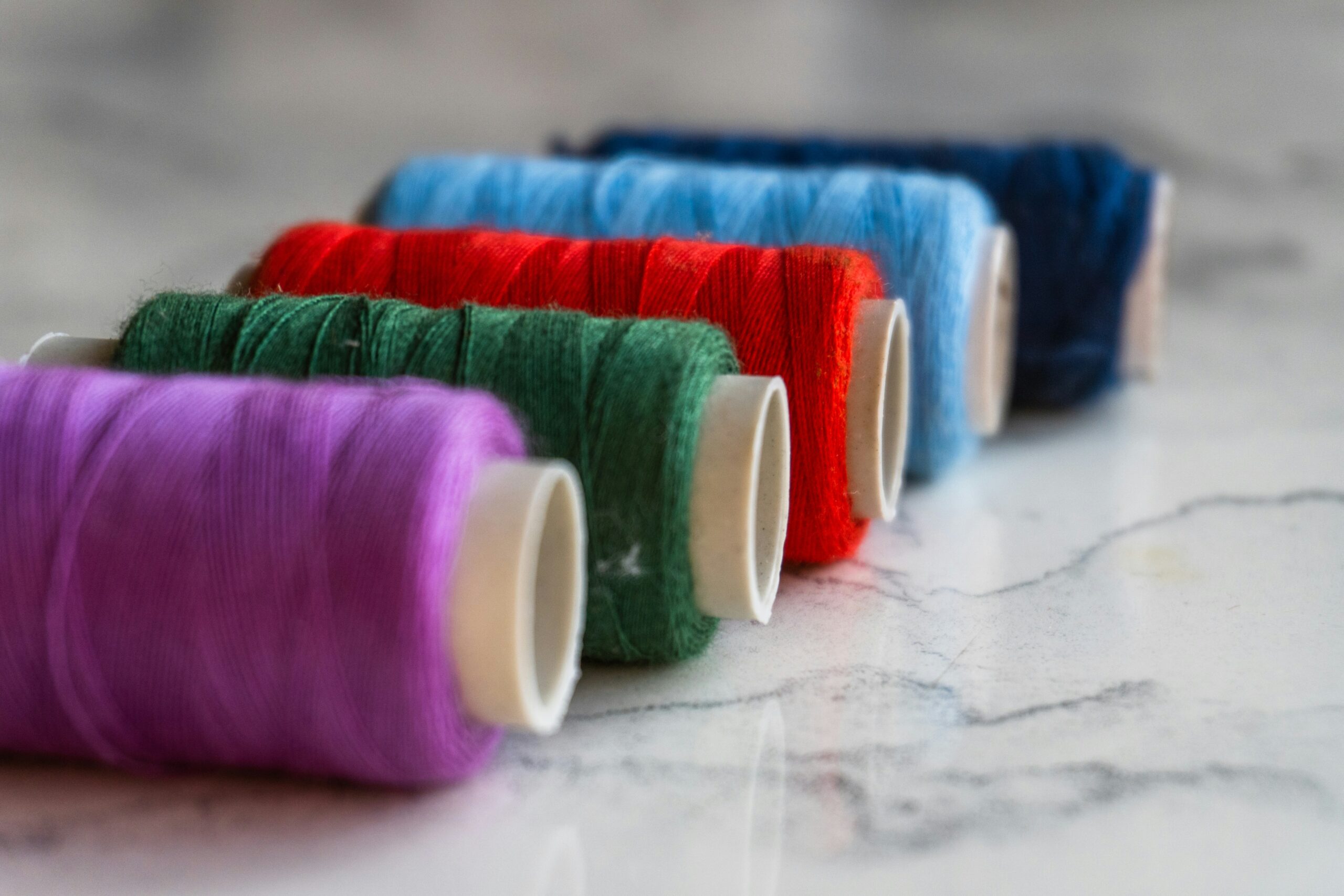 Авито: четверть петербуржцев регулярно покупают товары для своих увлечений