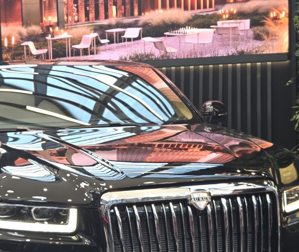 Фото